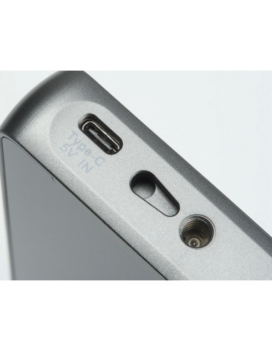 VILTROX MONITOR 5.5 INCH TOUCHSCREEN HD 1920X1080 PIXELS 1200 NIT