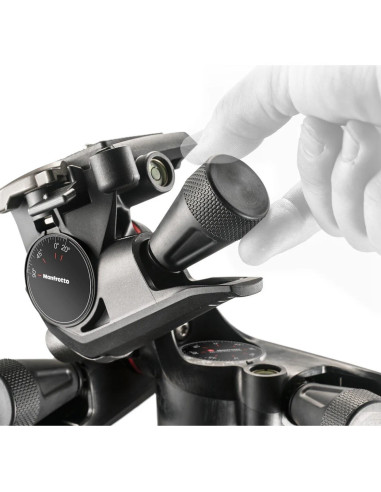 Testa a tre movimenti con controllo micrometrico