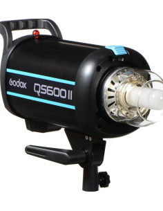 GODOX MONOTORCIA QS-600 II - 600 W/SEC. - NG 76 2