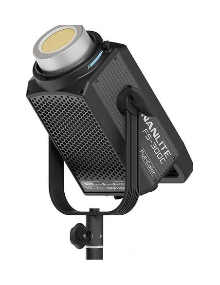 NANLITE FS-300C LED RGBW SPOT LIGHT