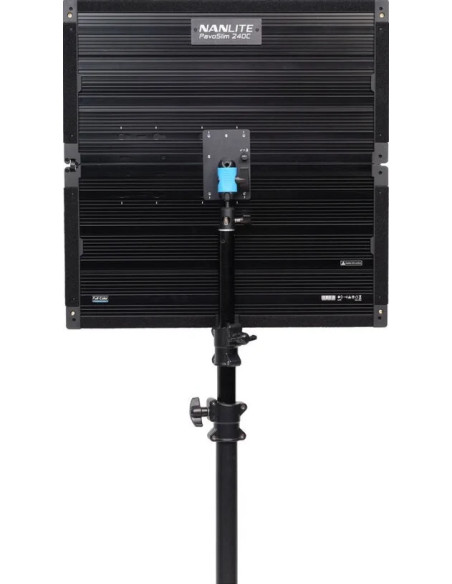 Pavoslim 240CL LED RGBWW PANEL