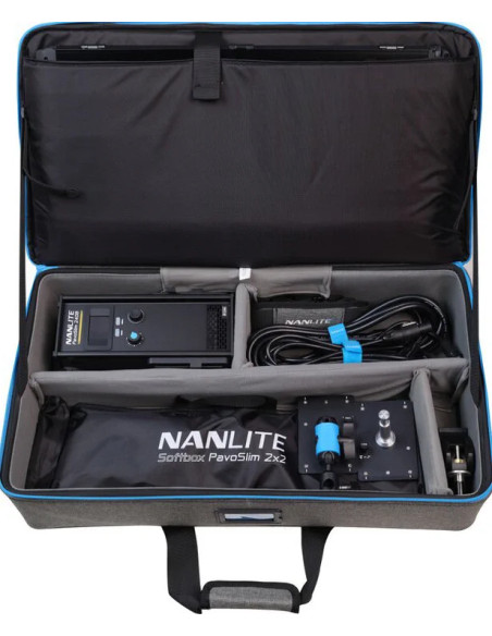 Pavoslim 240CL LED RGBWW PANEL