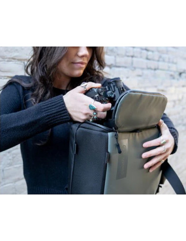 WANDRD ZAINO PRVKE 11 LITE WASATCH GREEN PHOTO BUNDLE