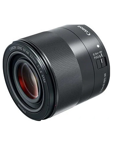 EF-M 32mm f/1.4 STM