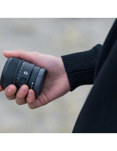 SONY SEL 15 F1,4 G OBIETTIVO GRANDANGOLARE E-MOUNT