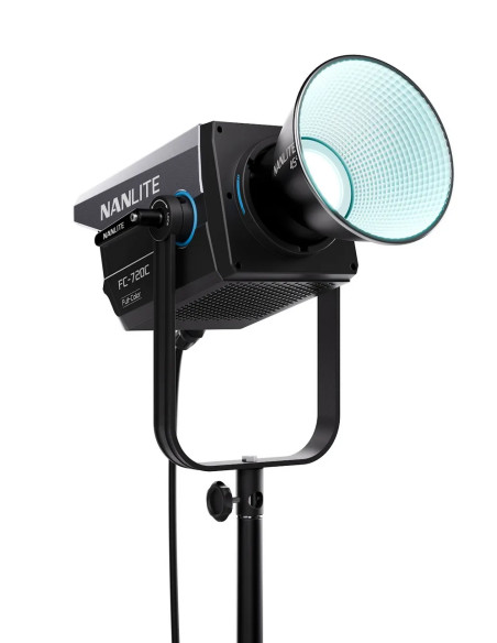 FC-720C LED FULL-COLOR RGBW SPOT COB LIGHT