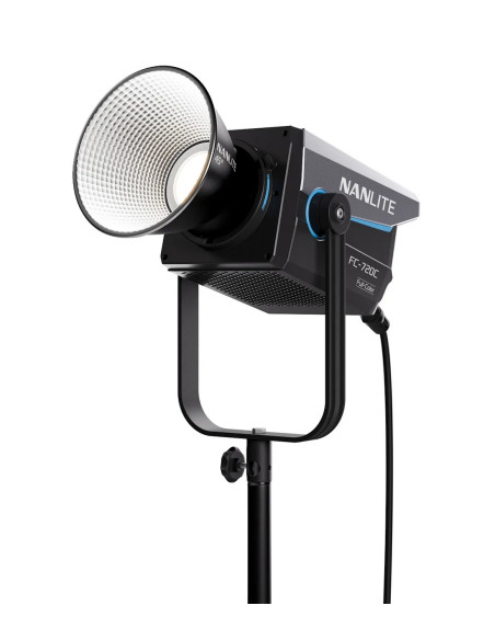 FC-720C LED FULL-COLOR RGBW SPOT COB LIGHT