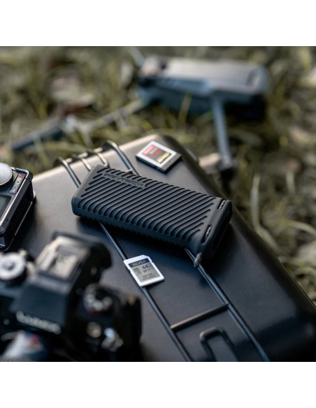 Lettore e custodia per schede di memoria CreateMate