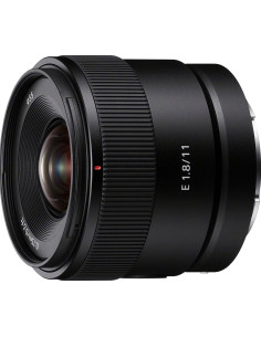 E 11mm f/1.8