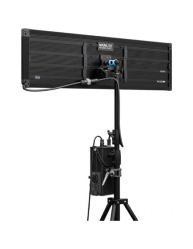 Pavoslim 240CL LED RGBWW PANEL