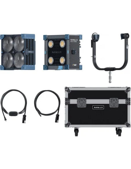 MATRIX 2500C LED FULL-COLOR MULTI-SOURCE SPOT LIGHT WITH FLIGHT CASE