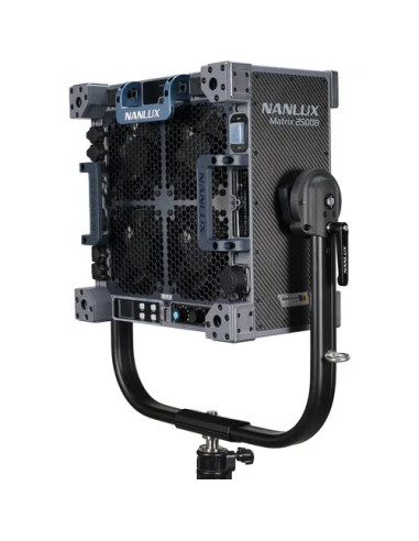 MATRIX 2500B LED BI-COLOR MULTI-SOURCE SPOT LIGHT WITH FLIGHT CASE