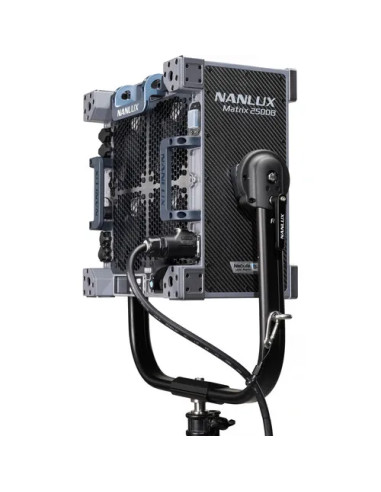 MATRIX 2500B LED BI-COLOR MULTI-SOURCE SPOT LIGHT WITH FLIGHT CASE