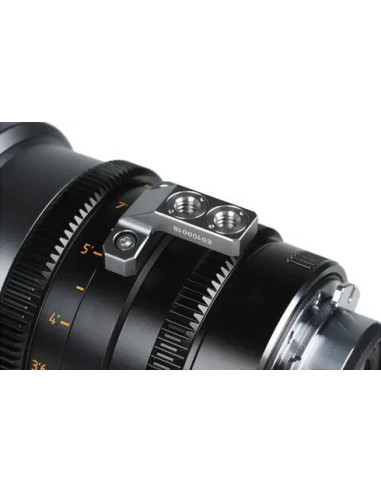 IronStar 35mm t/1.9 1.5X Anamorphic Full Frame Cine Blue Flare EF/PL