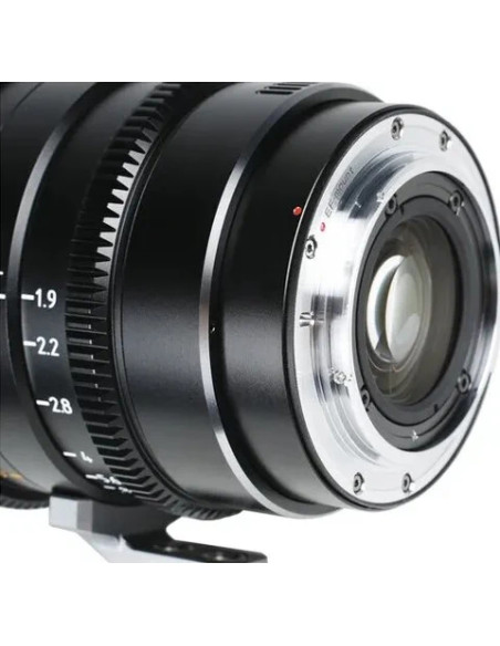 IronStar 35mm t/1.9 1.5X Anamorphic Full Frame Cine Neutral Flare EF/PL