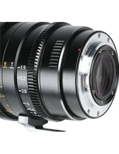 IronStar 60mm t/1.9 1.5X Anamorphic Full Frame Cine Neutral Flare EF/PL