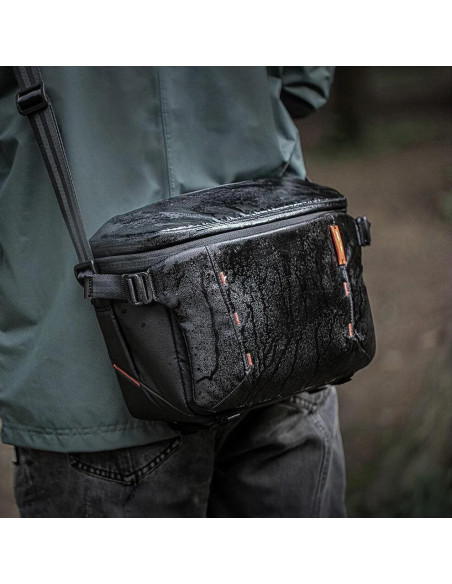 OneMo Sling 7L Space Black