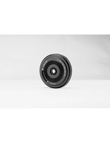 AF 28mm f/4.5 L-Mount