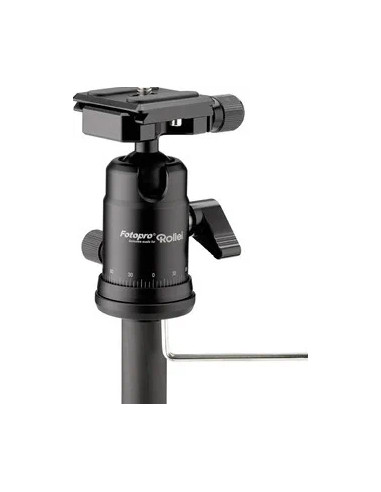 Compact Traveler No. 1 in Carbonio