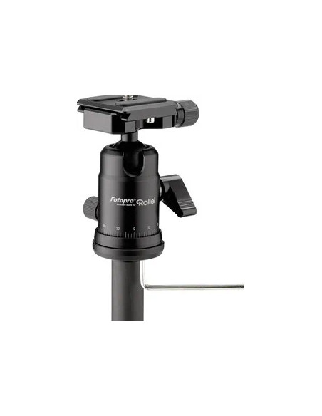 Compact Traveler No. 1 in Carbonio
