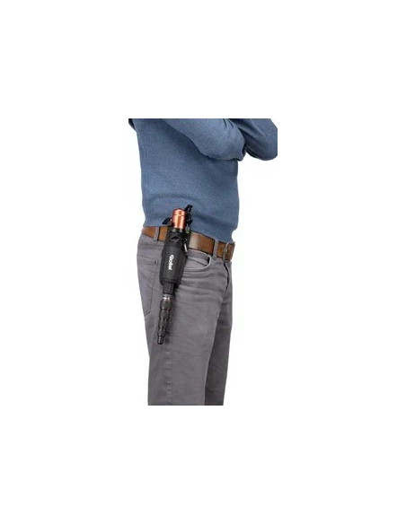 Compact Traveler No. 1 in Carbonio