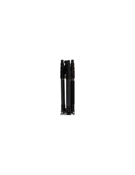 Compact Traveler No. 1 in Carbonio