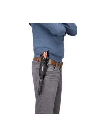 Compact Traveler No. 1 in Carbonio