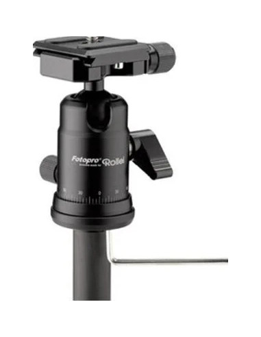 Compact Traveler No. 1 in Carbonio
