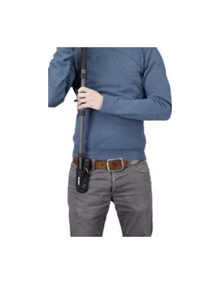 Compact Traveler No. 1 in Carbonio