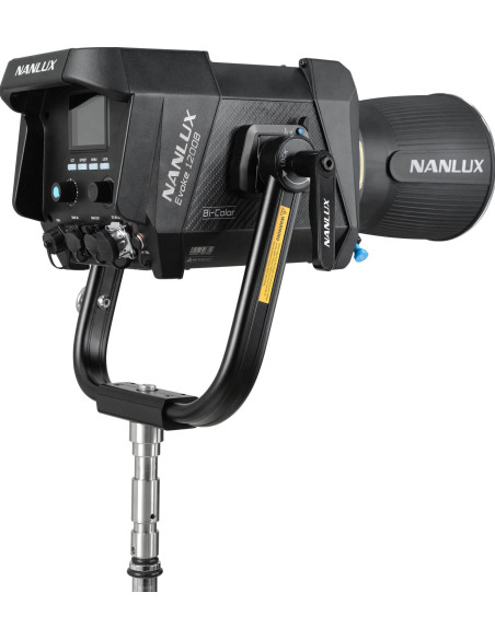 Evoke 1200B Bicolor con Flight Case e Lente Fresnel