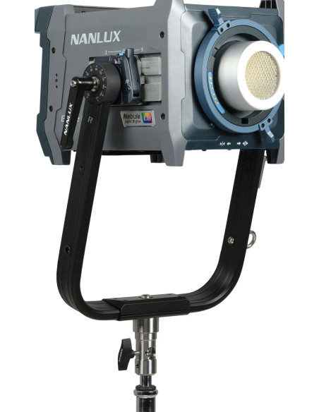 NANLUX - EVOKE 600C LED FULL-COLOR SPOT LIGHT WITH TROLLEY CASE