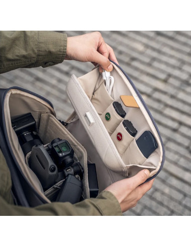 PGYTECH CB-043 ONEGO SHOULDER BAG 10L OBSIDIAN BLACK