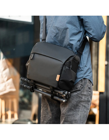 PGYTECH CB-043 ONEGO SHOULDER BAG 10L OBSIDIAN BLACK